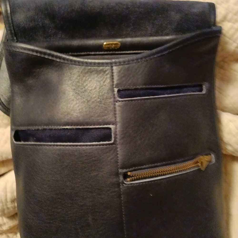 Handbag - Picture 2 of 4